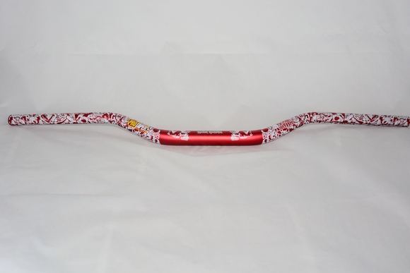 Руль алюминиевый 28 мм Metal Mulisha красный pitbikemarket.ru